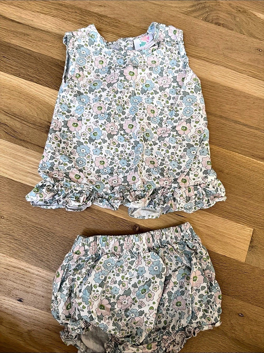 StitchyFish Floral Ruffle Matching Set Size 2T Like New - Picture 1 of 8